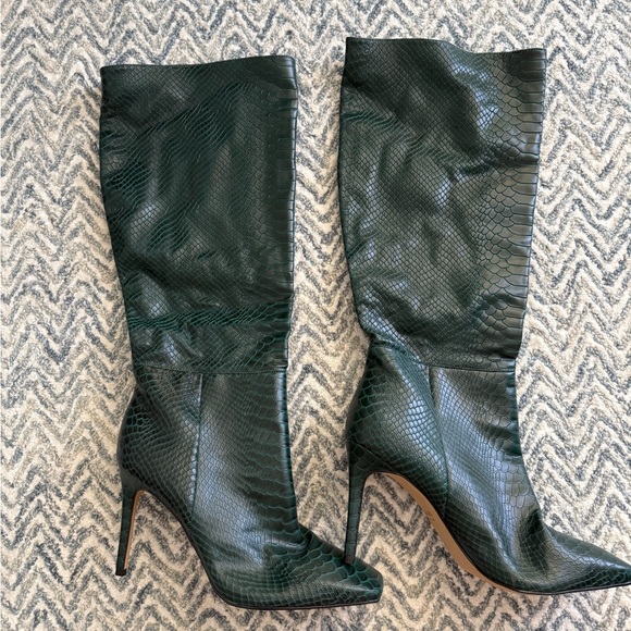 Aldo Dark Green Snakeskin Heeled Boots - Picture 1 of 7